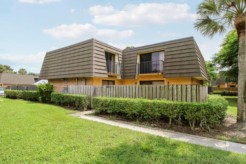 2218 22nd Way, West Palm Beach, FL, 33407-6683 | Card Image