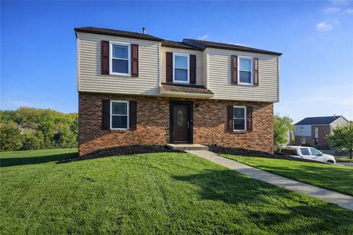 900 Glenwood Ct, Cranberry Twp, PA, 16066-6728 | Card Image