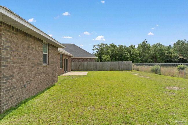 3825 Ranch Rd, House other with 3 bedrooms, 2 bathrooms and 2 parking in Pace FL | Image 34