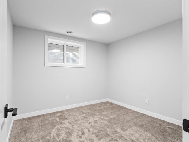 2731 Conrad Dr Nw, House detached with 5 bedrooms, 3 bathrooms and 2 parking in Calgary AB | Image 38