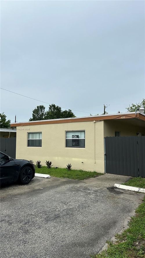 a-414 Nw 15th Way, Fort Lauderdale, FL, 33311-8846 | Card Image