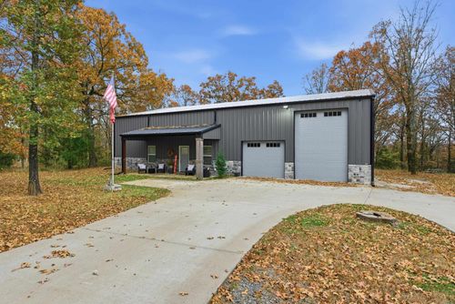 68 Hays Hill Rd, Conway, AR, 72032-8218 | Card Image