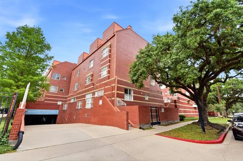 43-4004 Montrose Boulevard, Houston, TX, 77006 | Card Image