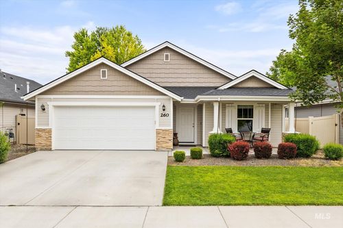 260 W Waukesha St, Meridian, ID, 83646-7075 | Card Image