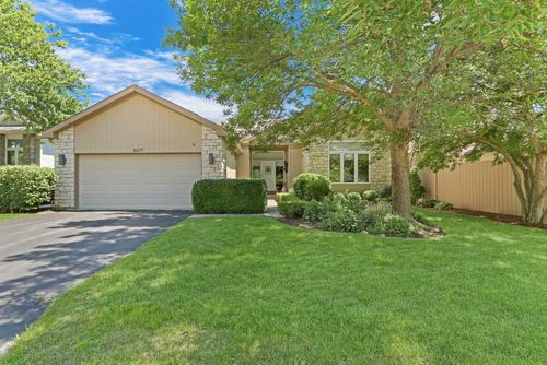 3077 N Southern Hills Dr, Wadsworth, IL, 60083-9288 | Card Image