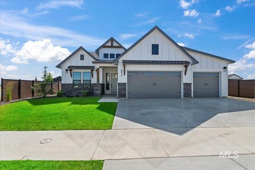 6872 N Valley Breeze Ave, Meridian, ID, 83646-1736 | Card Image