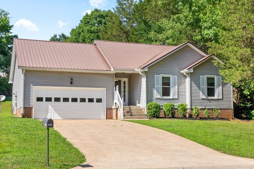 2305 Ermine Dr, Clarksville, TN, 37043-5263 | Card Image