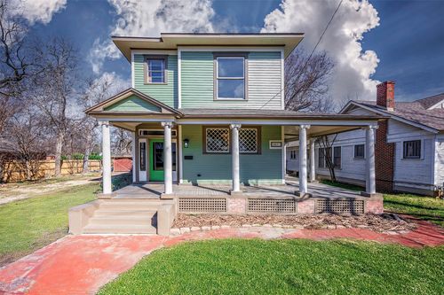 407 E Franklin St, Hillsboro, TX, 76645-3021 | Card Image