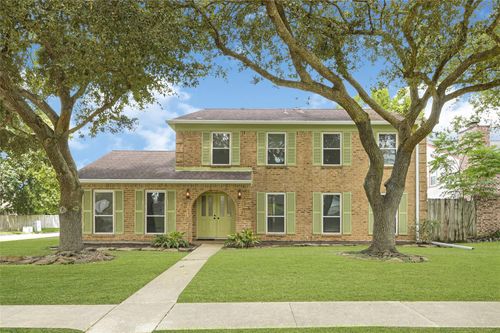 459 El Toro Ln, Webster, TX, 77598-2556 | Card Image
