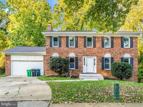 304 Loureiro Ln, OXON HILL, MD, 20745-1546 | Card Image