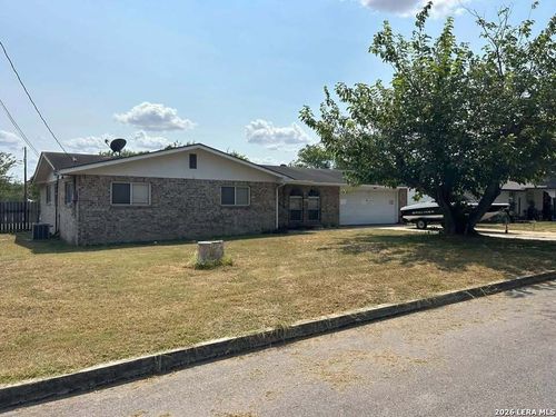 225 Barcelona Dr, New Braunfels, TX, 78130-3807 | Card Image