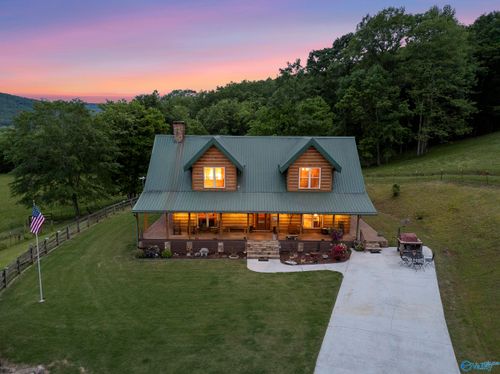 1835 County Road 9, Estillfork, AL, 35745-4533 | Card Image