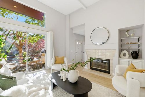 219 Commons Ln, Foster City, CA, 94404-2159 | Card Image