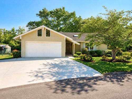 210 Winding Creek Cir Nw, Cleveland, TN, 37312-6289 | Card Image
