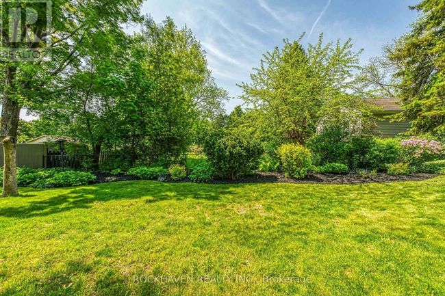 22 Nelson Street, House other with 3 bedrooms, 2 bathrooms and 5 parking in Hamilton (Waterdown) ON | Image 41