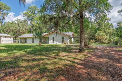10169 W Tom Mason Dr, CRYSTAL RIVER, FL, 34428-6472 | Card Image