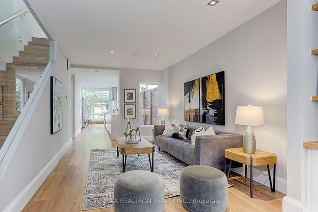 14 Marion St, House attached with 3 bedrooms, 3 bathrooms and null parking in Toronto ON | Image 10
