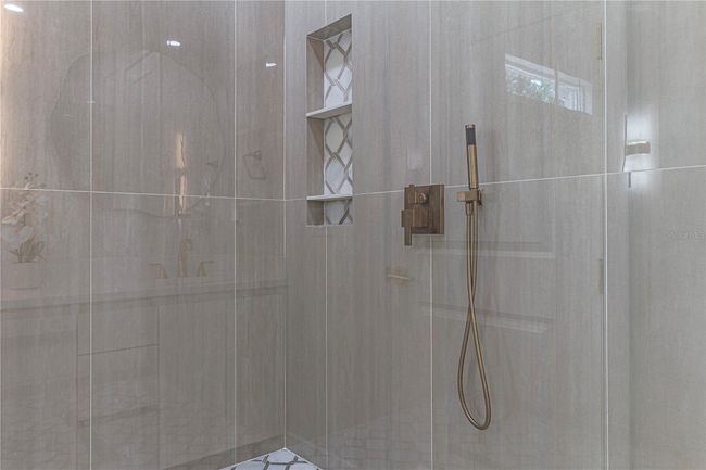 1808 W Erna Dr, House other with 4 bedrooms, 3 bathrooms and null parking in TAMPA FL | Image 58