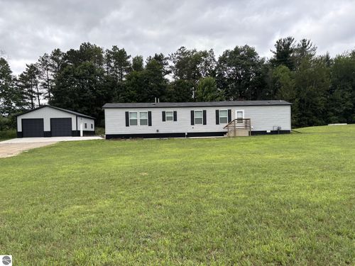 8985 S Fordyce Rd, Shepherd, MI, 48883 | Card Image