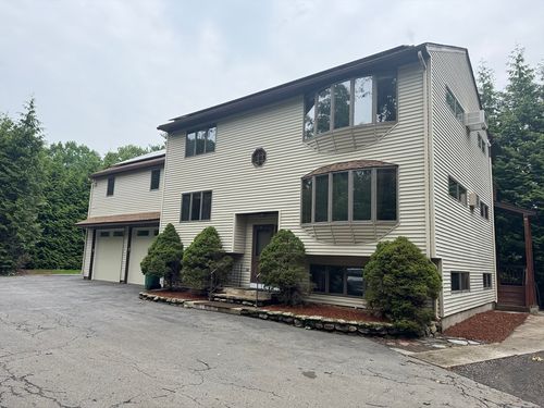 2-271 Wanoosnoc Rd, Fitchburg, MA, 01420-7133 | Card Image