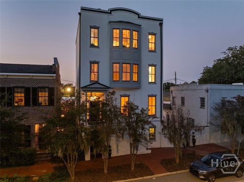 510 E Mcdonough St, Savannah, GA, 31401-4144 | Card Image