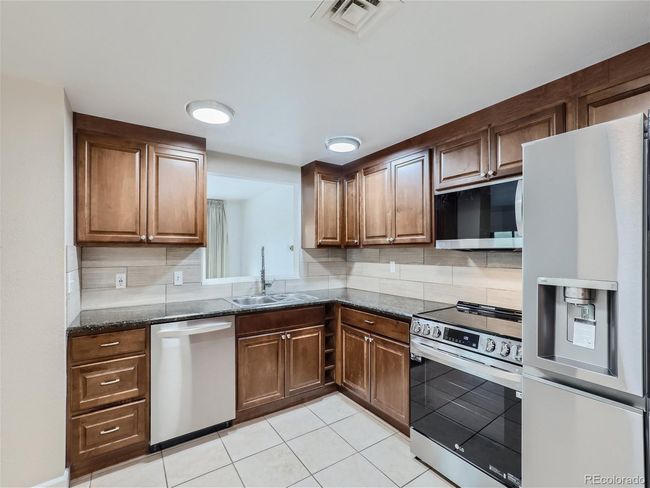 204 - 800 N Pearl St, House attached with 2 bedrooms, 2 bathrooms and null parking in Denver CO | Image 10