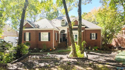 2105 Greenslope Trl Ne, Huntsville, AL, 35811-2609 | Card Image