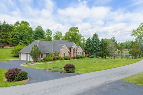 525 Orchard Lake Dr, Daleville, VA, 24083 | Card Image