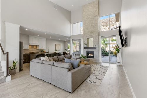 458 N 200 E, La Verkin, UT, 84745-1208 | Card Image