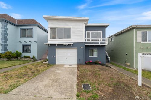 80 Crestline Ave, Daly City, CA, 94015-3806 | Card Image
