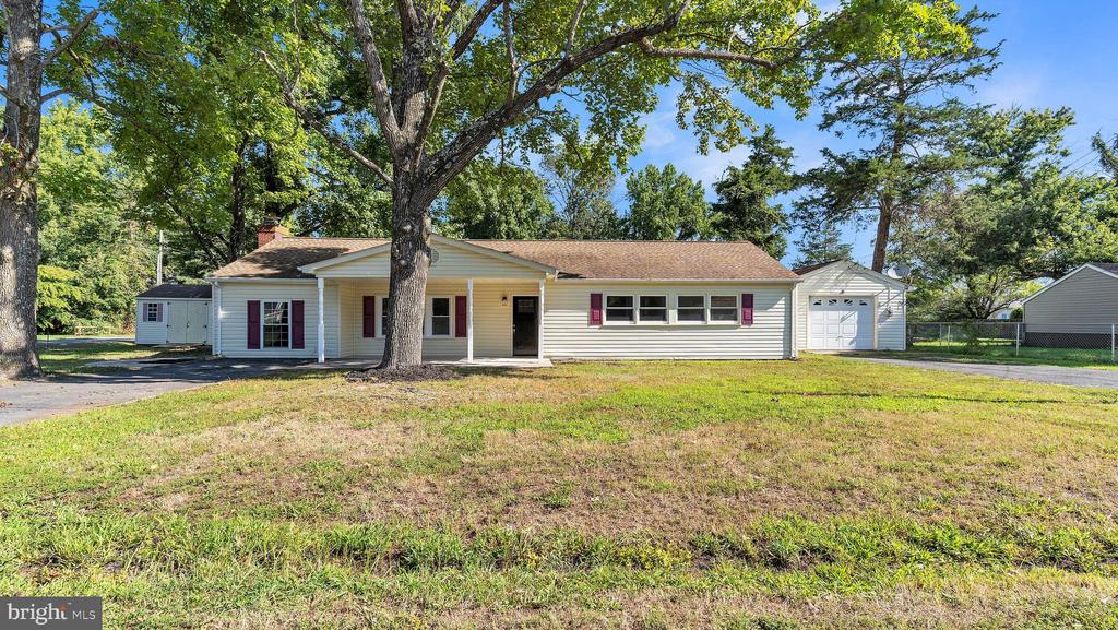 Monroe Dr, Colonial Beach, VA 22443