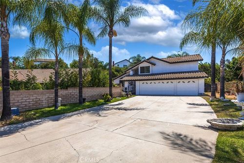 1250 Kinglake Dr, Walnut, CA, 91789-3747 | Card Image