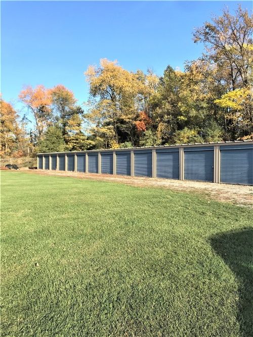 100 Hazel Ln, Grindstone, PA, 15442 | Card Image