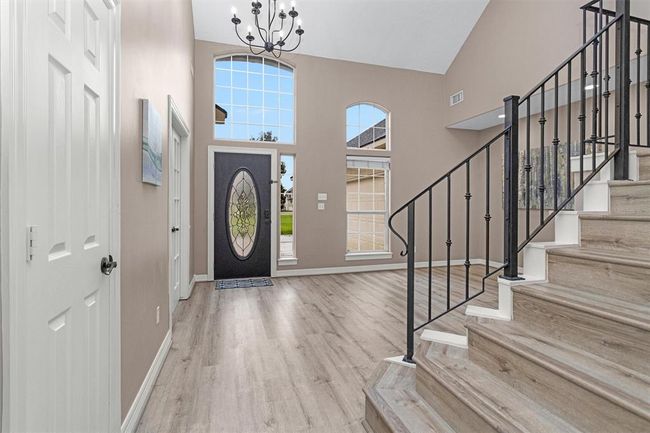 11592 Grandview Dr, House other with 4 bedrooms, 5 bathrooms and 3 parking in Montgomery TX | Image 5