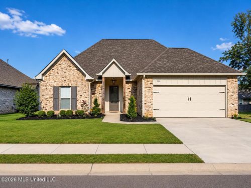 304 Buttonwood Ln, Canton, MS, 39046-6629 | Card Image