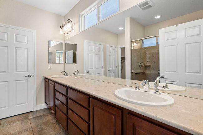 2476 Chimney Point Ln, House other with 2 bedrooms, 2 bathrooms and null parking in Manteca CA | Image 30