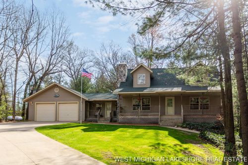 3087 38th St, Hamilton, MI, 49419-8500 | Card Image