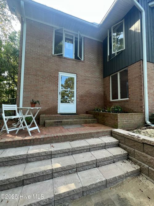 apt-1-104 Rolling Hill Ct, West End, NC, 27376 | Card Image