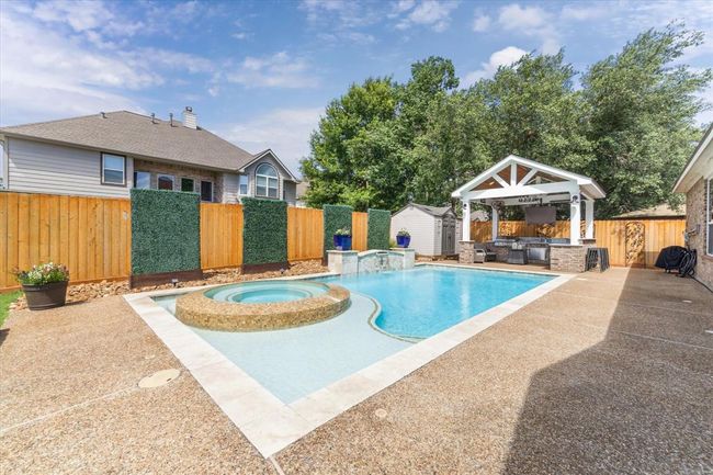 2601 Twisting Pine Ct, House other with 5 bedrooms, 4 bathrooms and 2 parking in Kingwood TX | Image 24