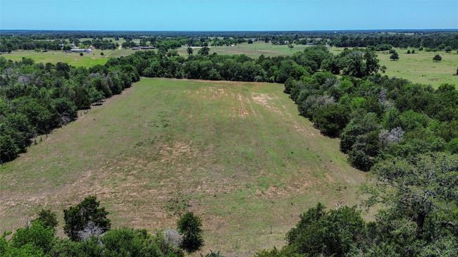 1197 Private Road 2071, Home with 4 bedrooms, 3 bathrooms and null parking in Giddings TX | Image 10