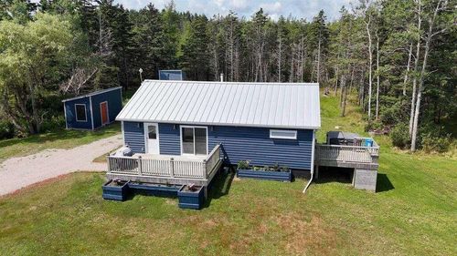 259 Big Tancook Island Rd, Tancook Island, NS, B0J3G0 | Card Image