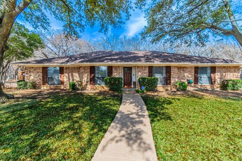 18007 Saddlehorn Ln, Mansfield, TX, 76063-5351 | Card Image