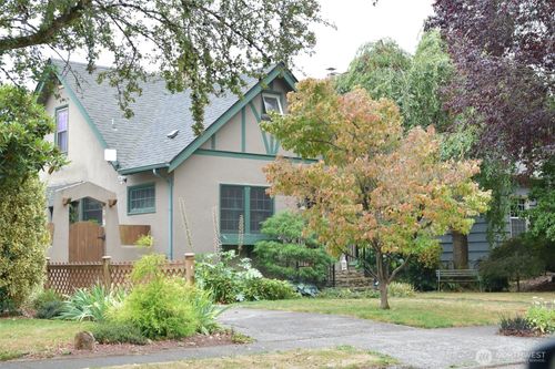 2733 Fir St, Longview, WA, 98632-2022 | Card Image
