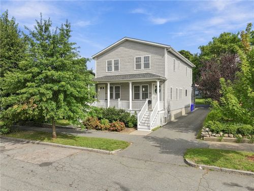 56 Locust St, Providence, RI, 02906-1644 | Card Image