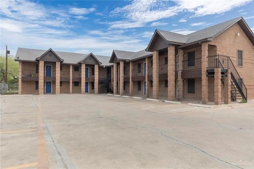 406 S 6th St, Donna, TX, 78537-3177 | Card Image