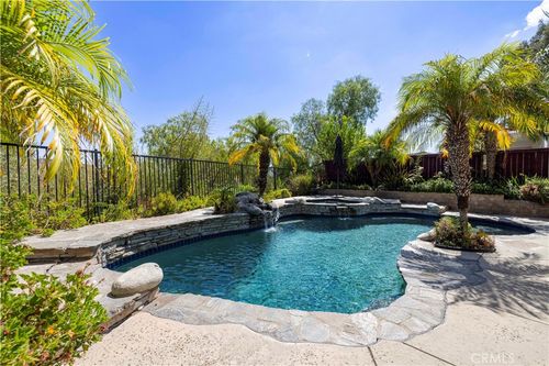 28632 Black Oak Ln, Castaic, CA, 91384-3065 | Card Image