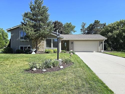 N111W16302 Catskill Lane, Germantown, WI, 53022 | Card Image