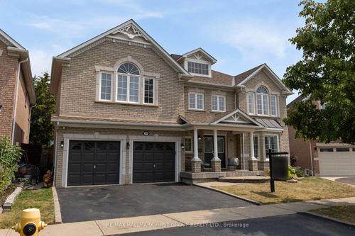 19 Ballgrove Cres, Ajax, ON, L1T4Z3 | Card Image