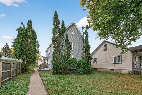 828 Englewood Ave, Saint Paul, MN, 55104-2062 | Card Image