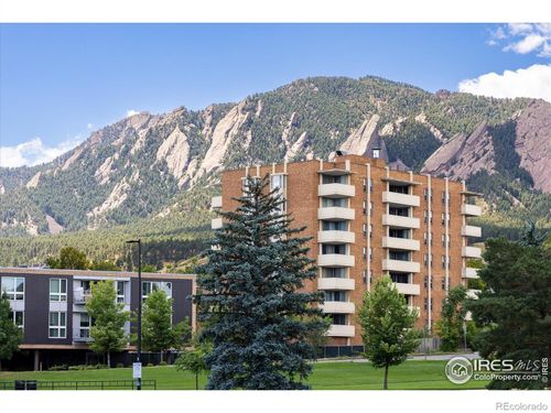 apt-203-850 20th St, Boulder, CO, 80302-7747 | Card Image